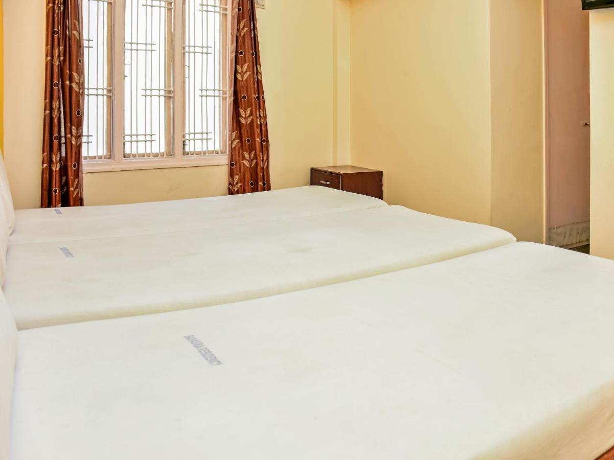 Hotel Sahasra Residency Тирупати Екстериор снимка